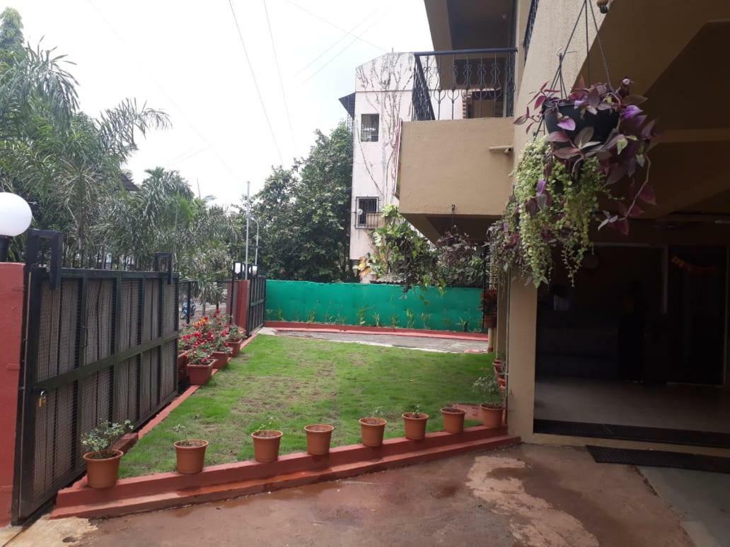 Maharaja Family Guest House Lonavala Eksteriør billede